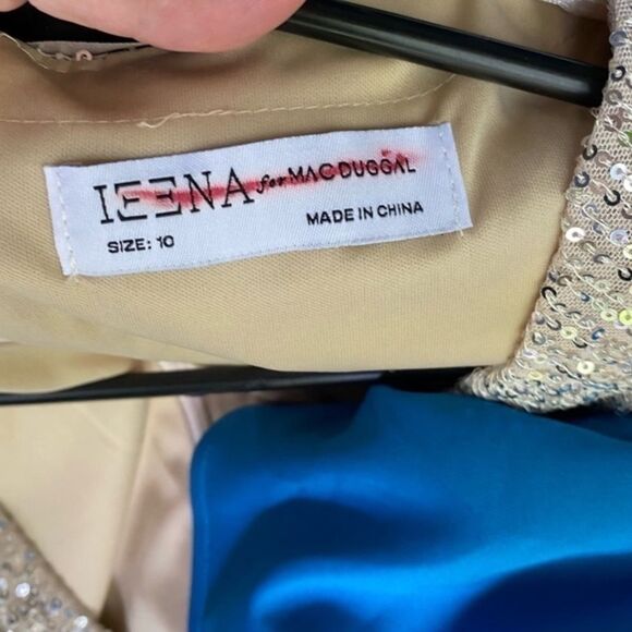 MAC DUGGAL Sequined Long Sleeve Gown - Picture 7 of 7